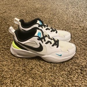 Black & White Nike running shoes